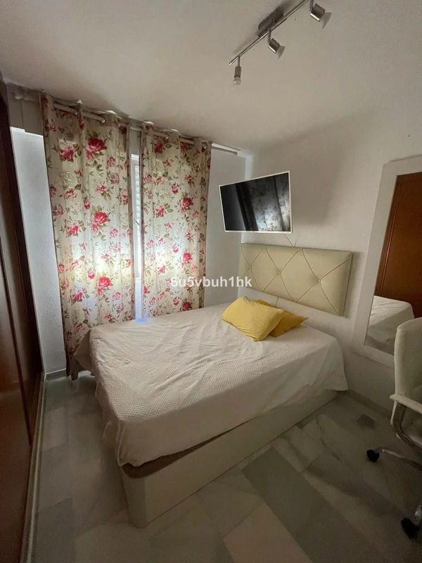 8-e64a9055bba3e77ac8aca3b893cdf826