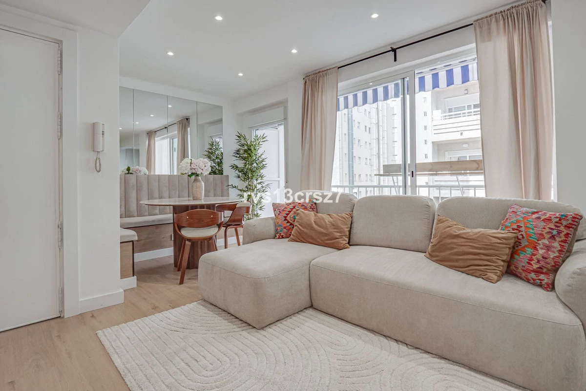 1-7980e48d732b6fc85c14b43b94d2aa54