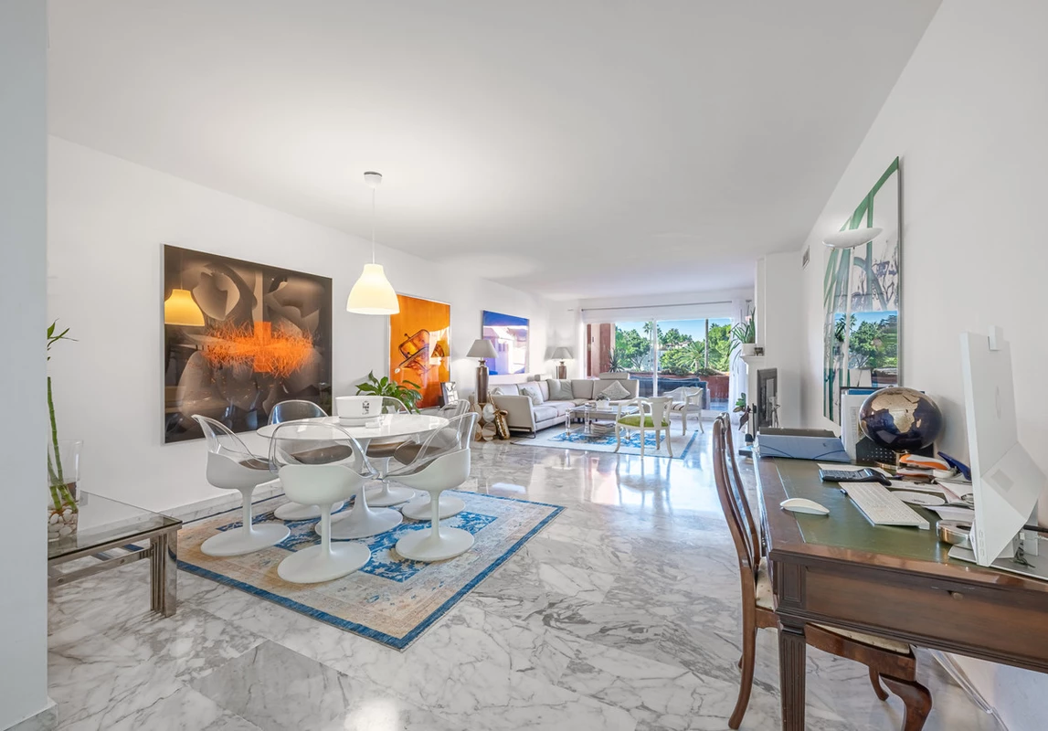 2-5bd7b9d04b45e33852eaf0ec6670150d