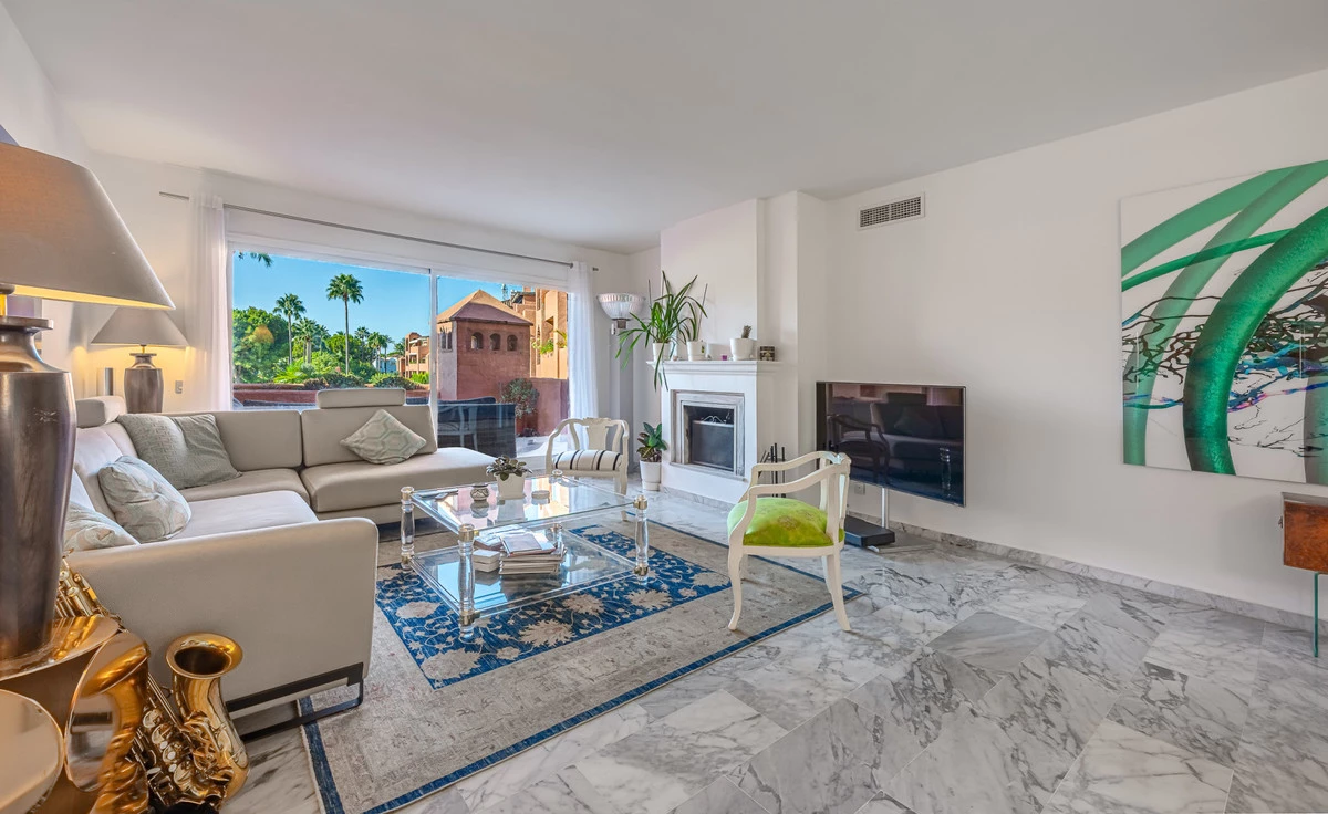 3-e898b2bb2a2fdfd06d2c39894dce8316