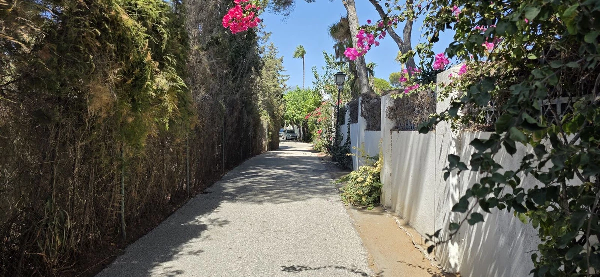 7-aa4cc561180b369757c0bb4af9886cd3