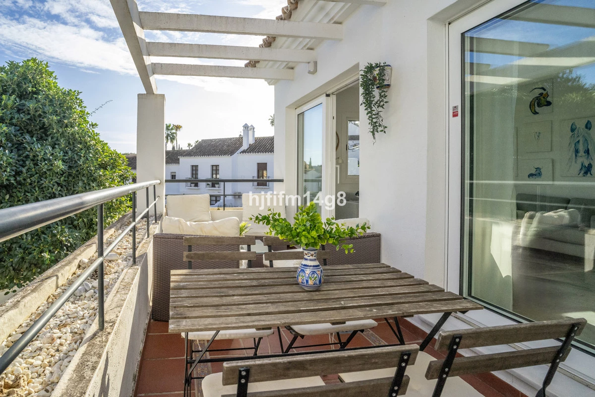 3-e898b2bb2a2fdfd06d2c39894dce8316