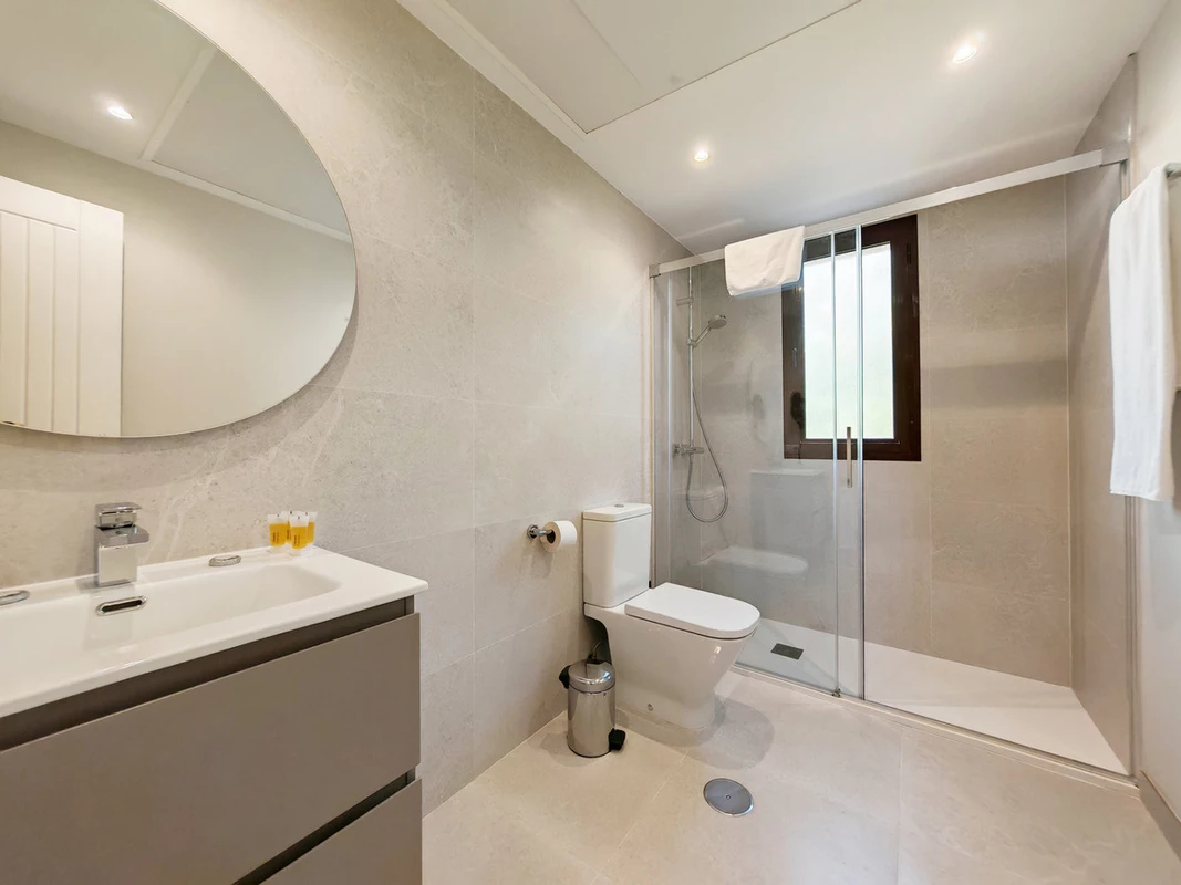 9-467d0cee5b725f3ef65f102a0c2e69c0