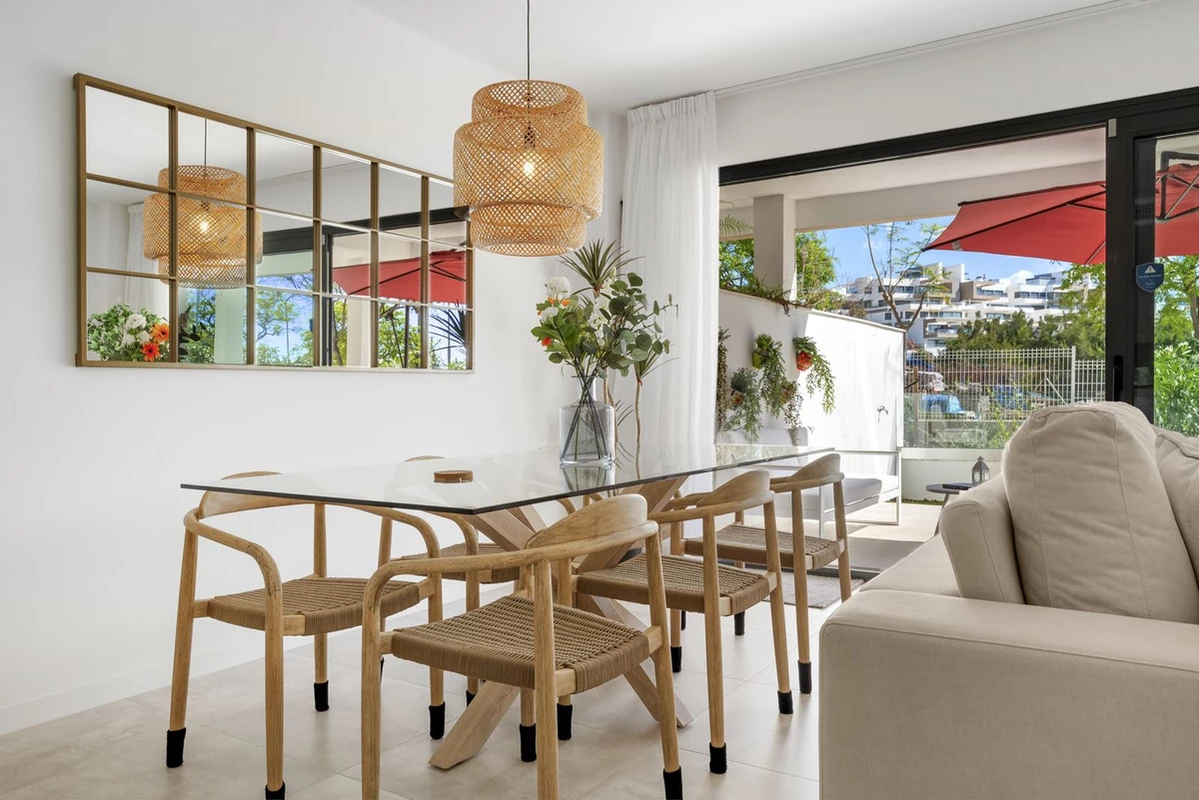 4-c23c0f86247804fa50226aecd8b0b2c8