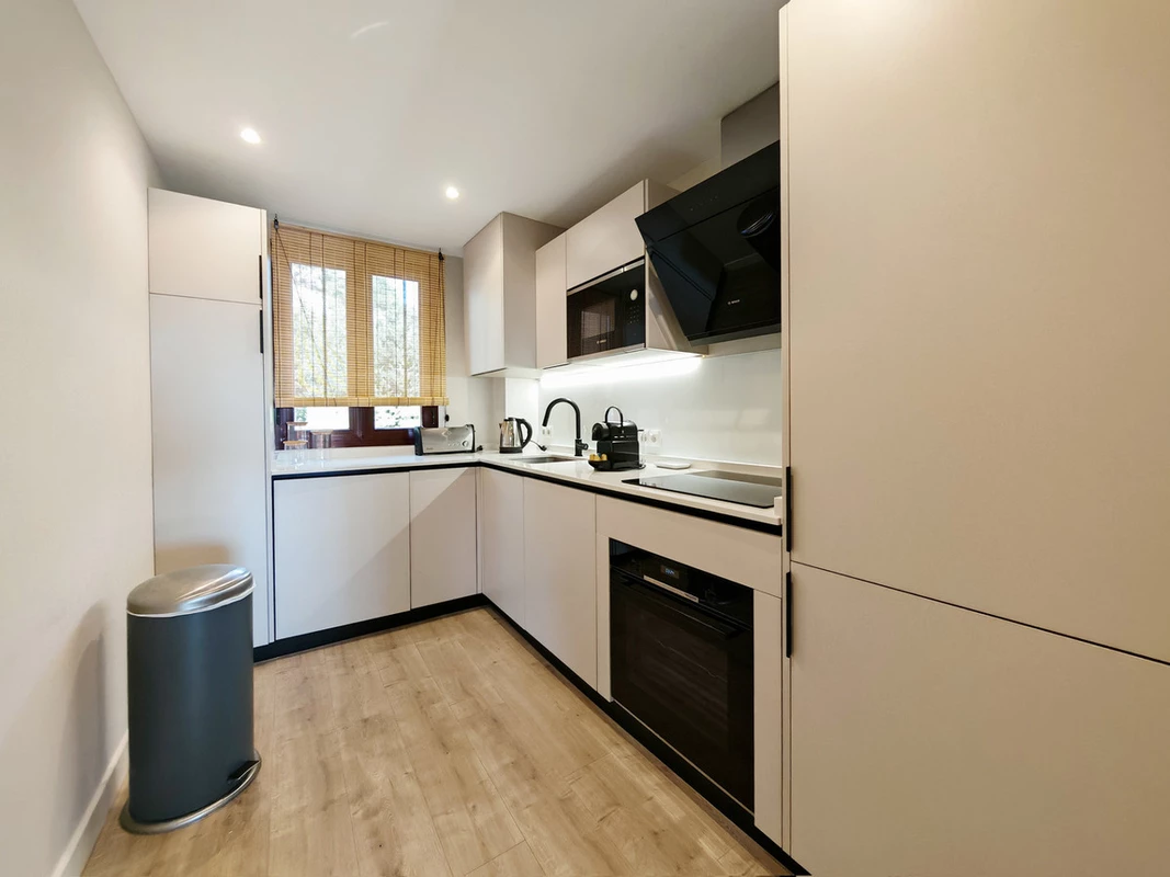 7-aa4cc561180b369757c0bb4af9886cd3