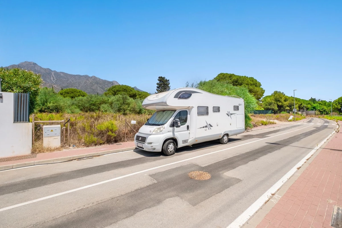 3-e898b2bb2a2fdfd06d2c39894dce8316