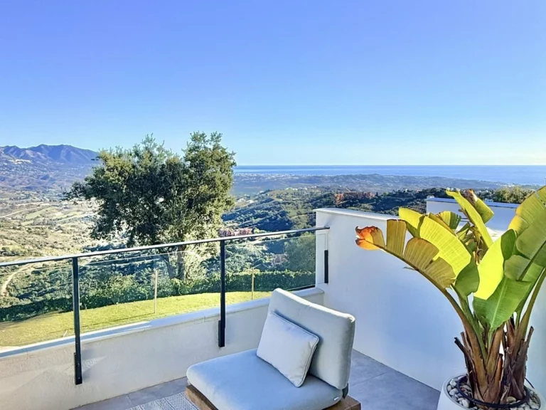 R5234605 | Townhouse in Elviria – € 850,000 – 3 beds, 3 baths