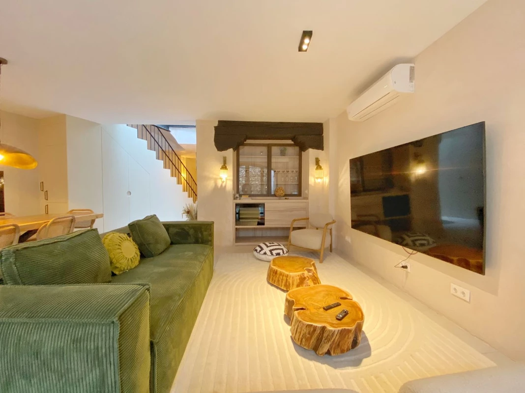 7-aa4cc561180b369757c0bb4af9886cd3