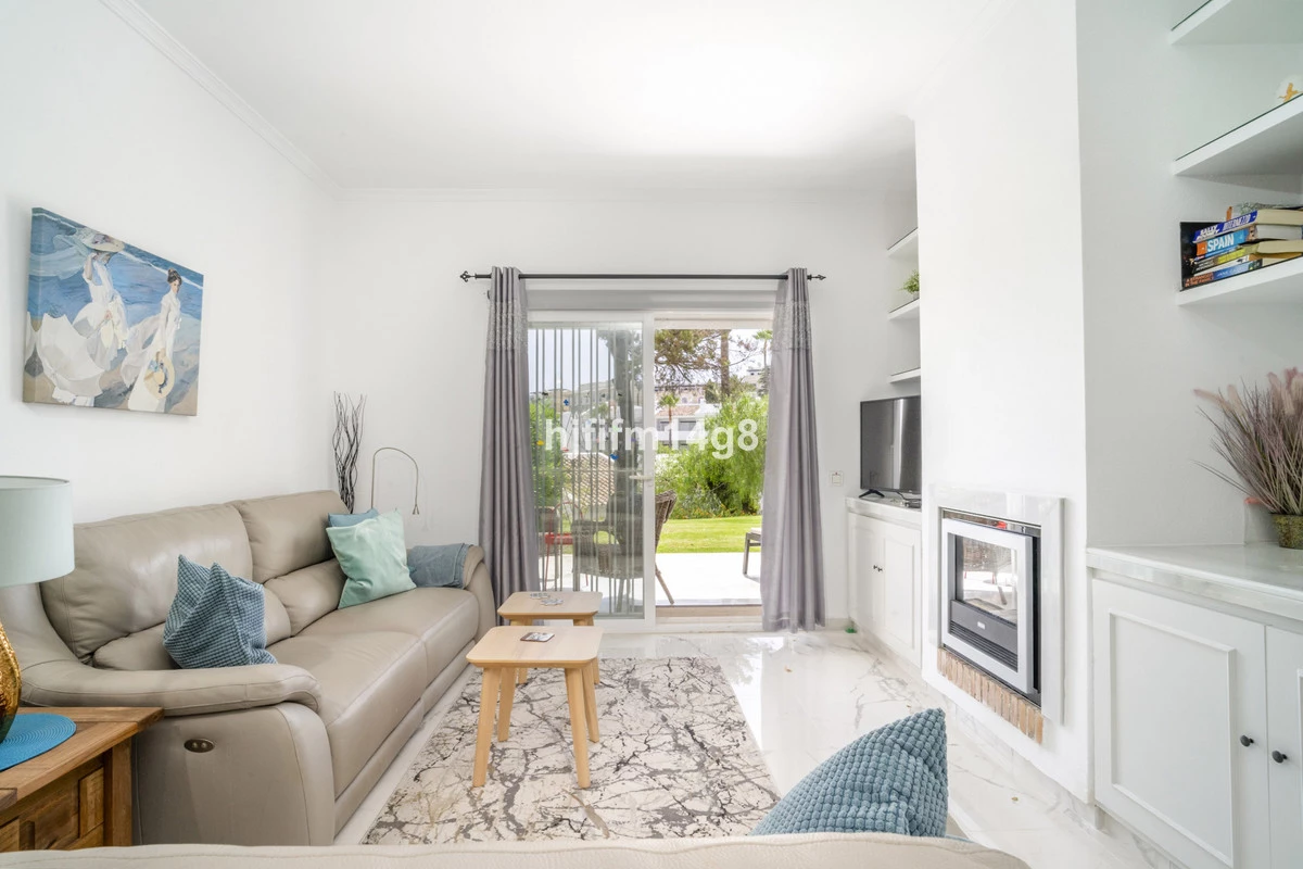 4-c23c0f86247804fa50226aecd8b0b2c8