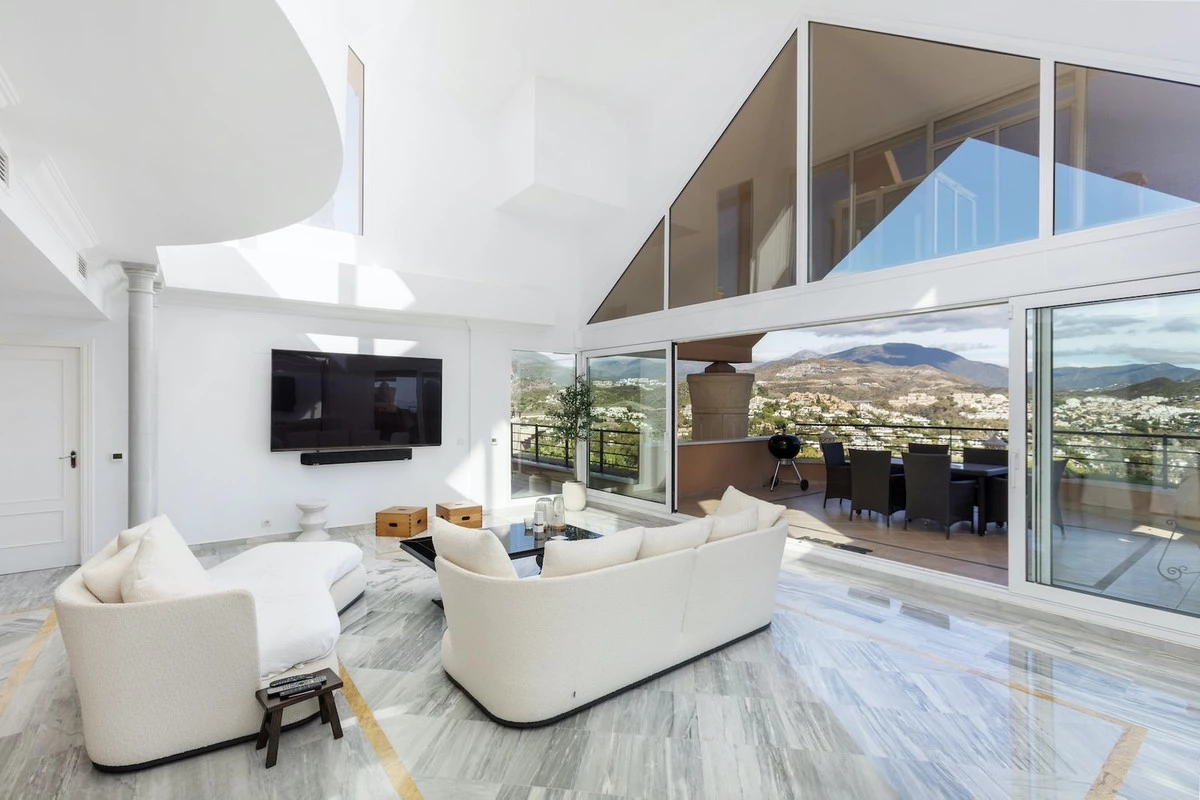 7-aa4cc561180b369757c0bb4af9886cd3