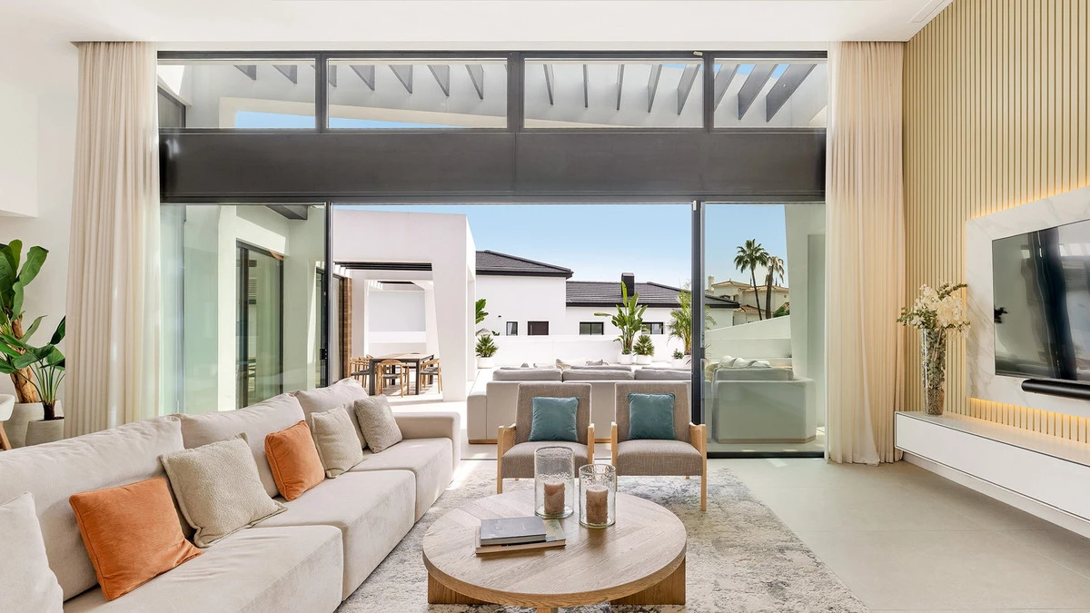 7-aa4cc561180b369757c0bb4af9886cd3