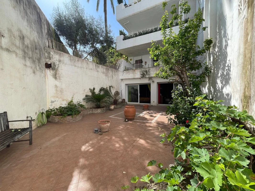 8-e64a9055bba3e77ac8aca3b893cdf826