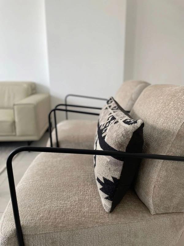 9-467d0cee5b725f3ef65f102a0c2e69c0