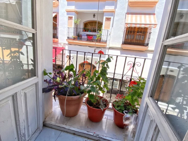 R4445089 | Townhouse in Marbella – € 585,000 – 4 beds, 2 baths