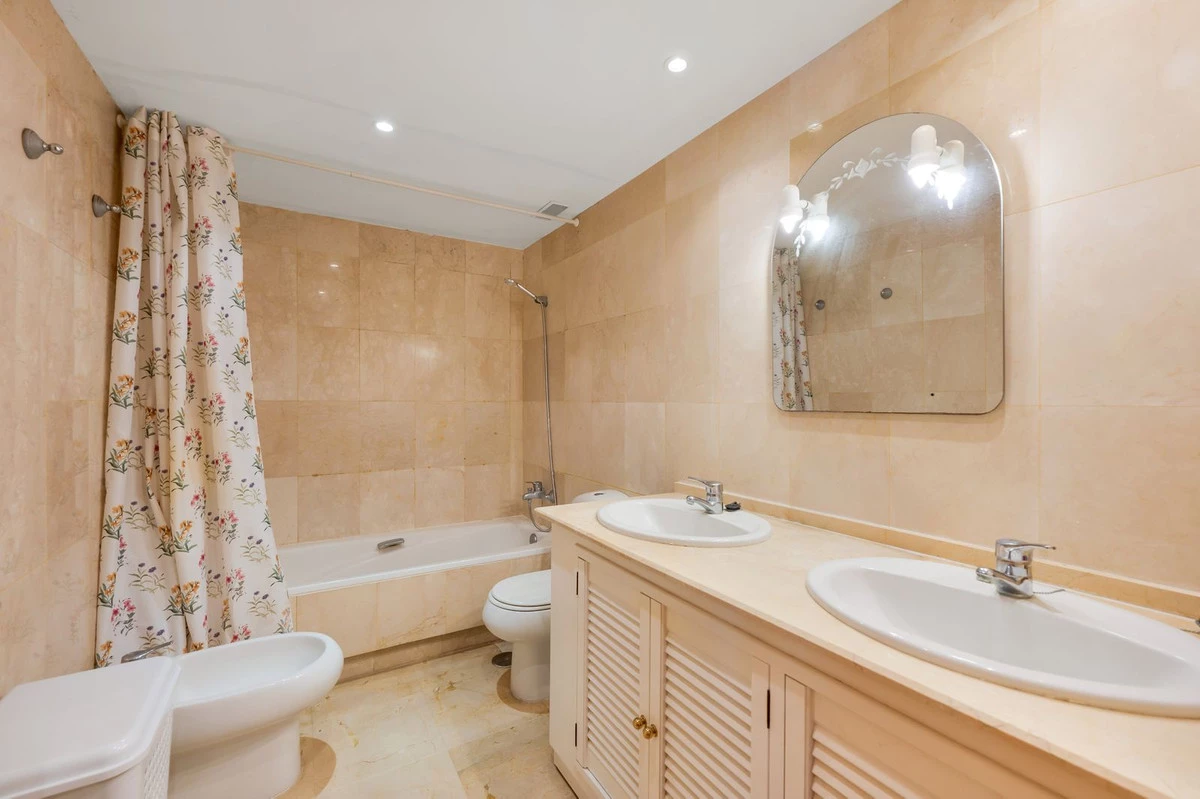 6-241328e1bcc9c0d8ce1222beb6c967a8