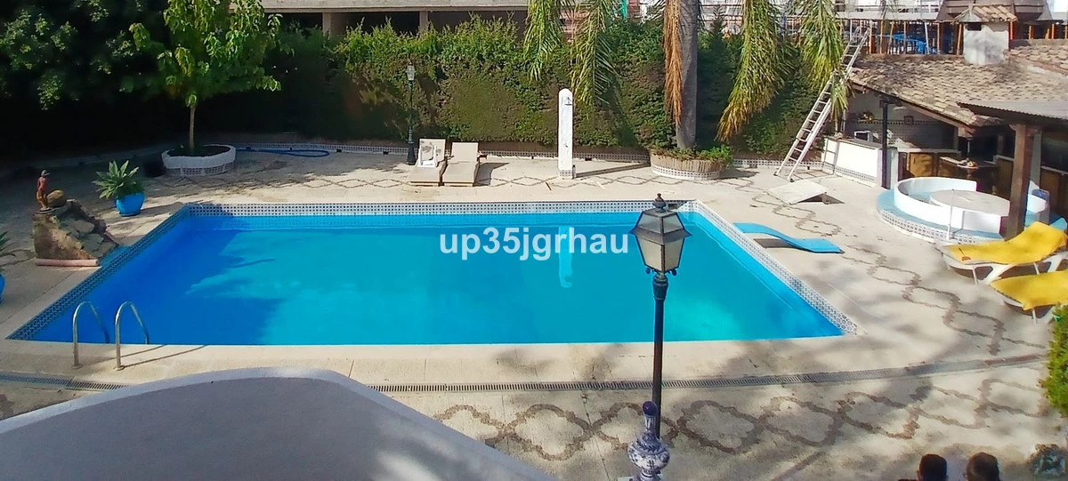 4-c23c0f86247804fa50226aecd8b0b2c8