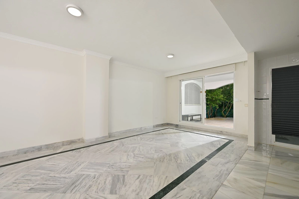 7-aa4cc561180b369757c0bb4af9886cd3