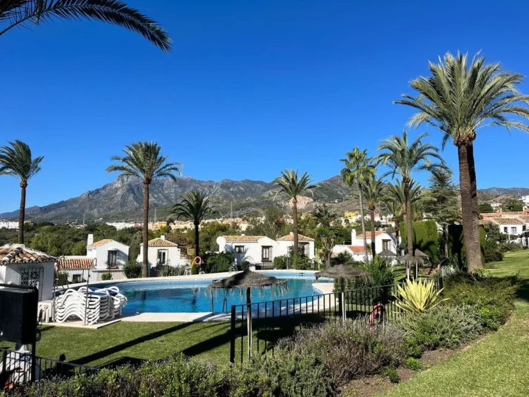 R5232262 | Townhouse in Marbella – € 375,000 – 2 beds, 2 baths