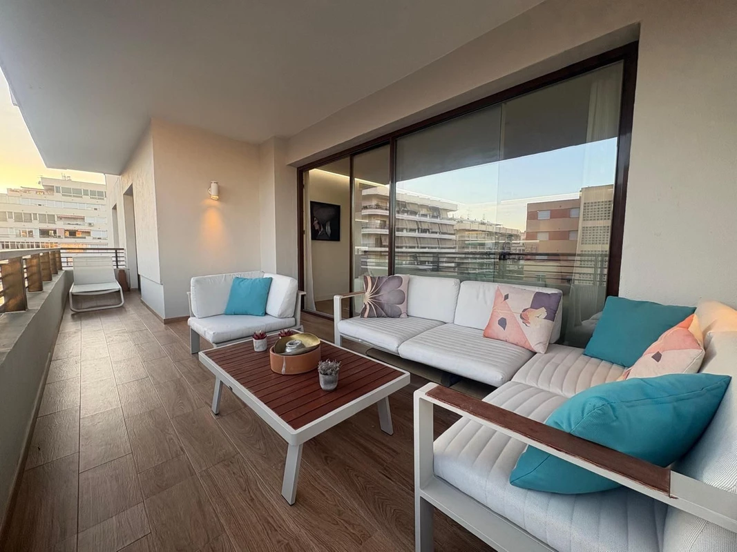 2-5bd7b9d04b45e33852eaf0ec6670150d