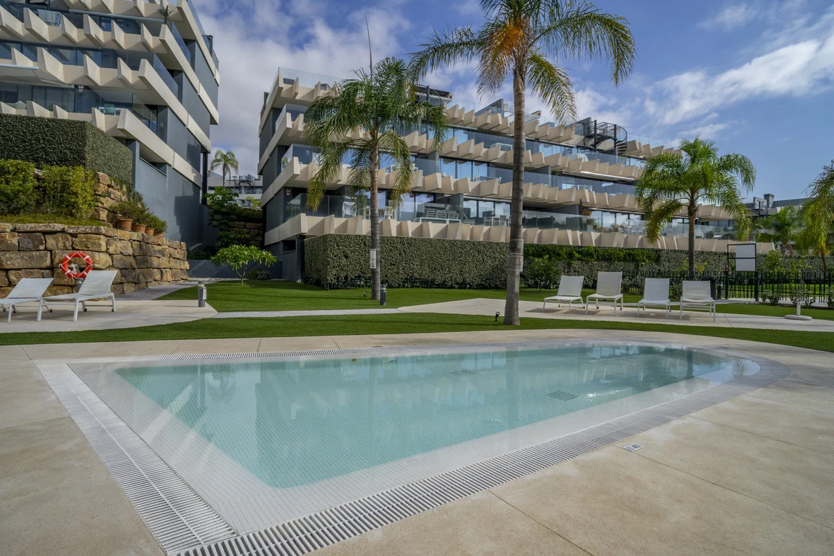 7-aa4cc561180b369757c0bb4af9886cd3