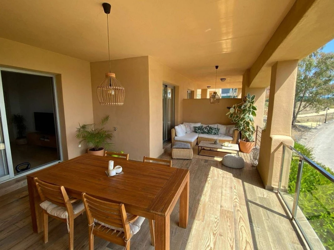 8-e64a9055bba3e77ac8aca3b893cdf826