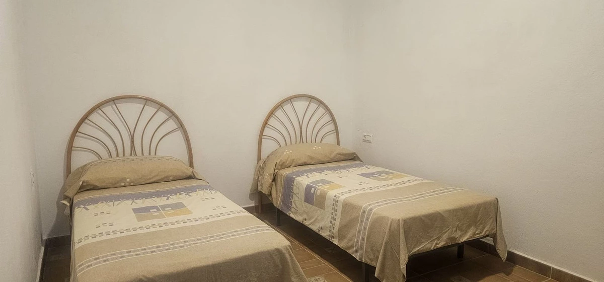 9-467d0cee5b725f3ef65f102a0c2e69c0