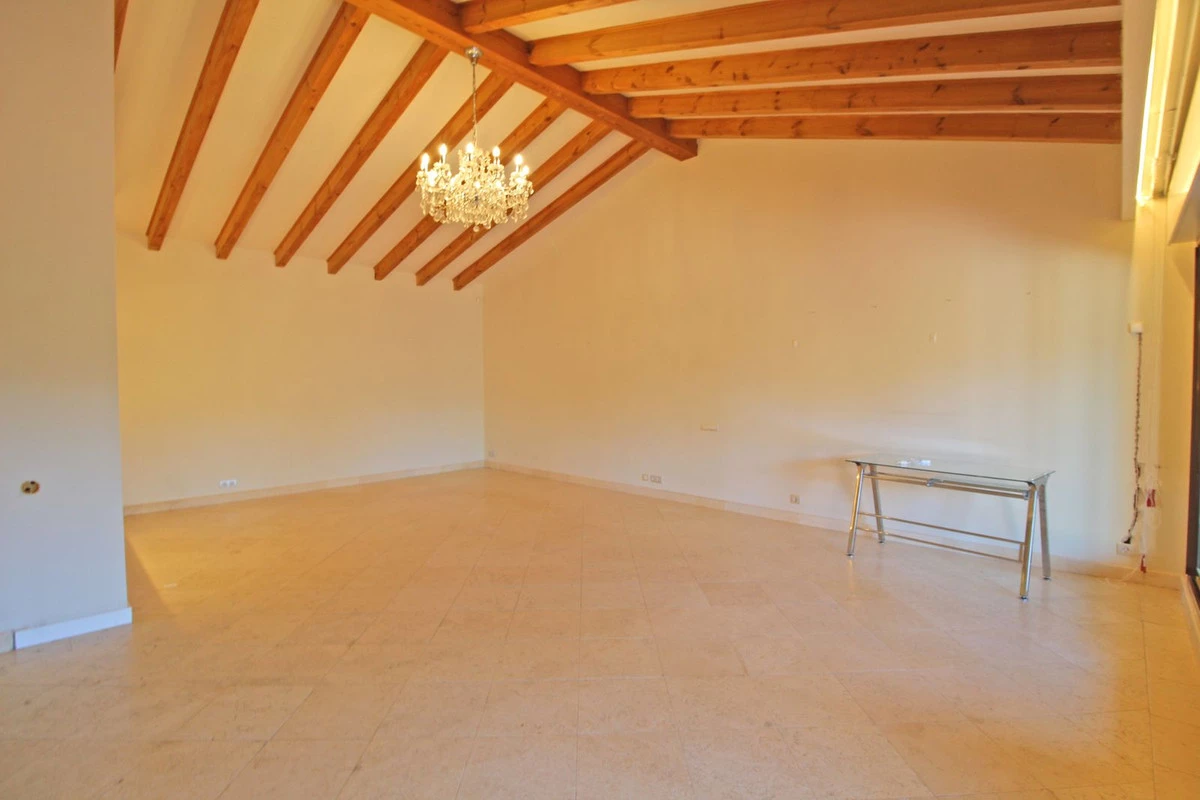 2-5bd7b9d04b45e33852eaf0ec6670150d