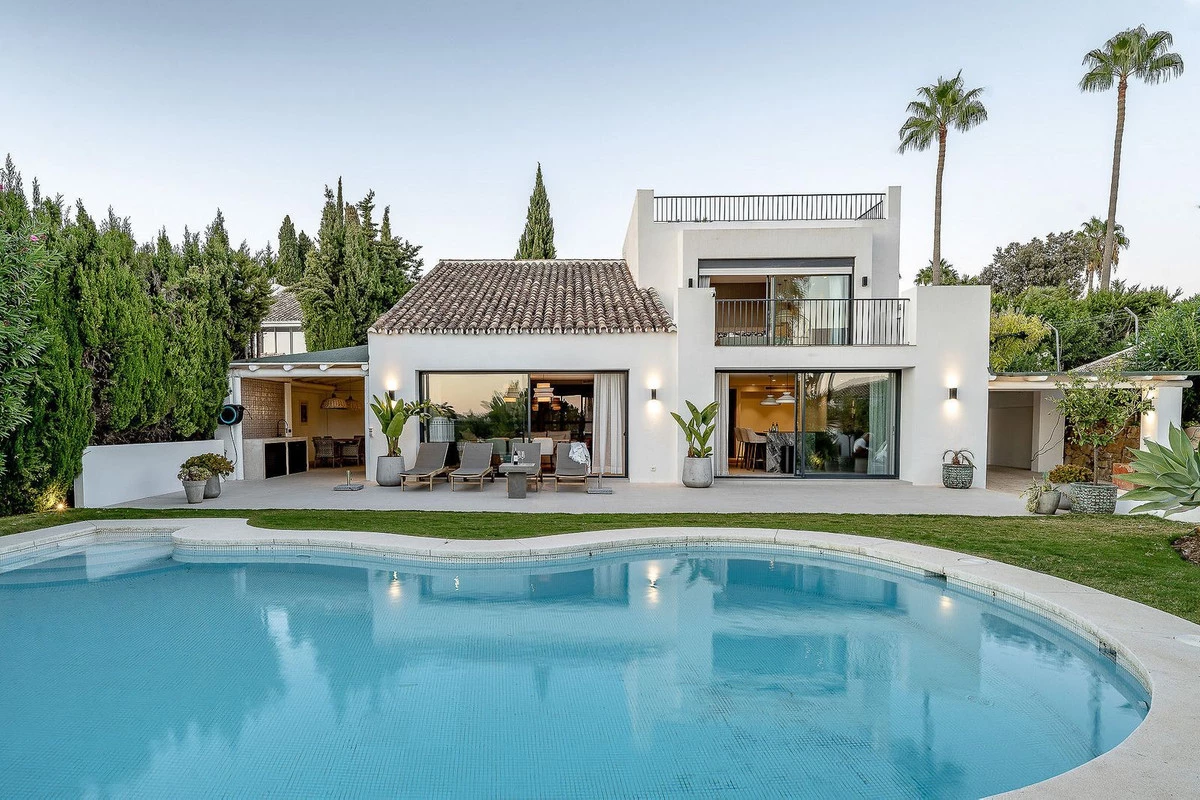 2-5bd7b9d04b45e33852eaf0ec6670150d