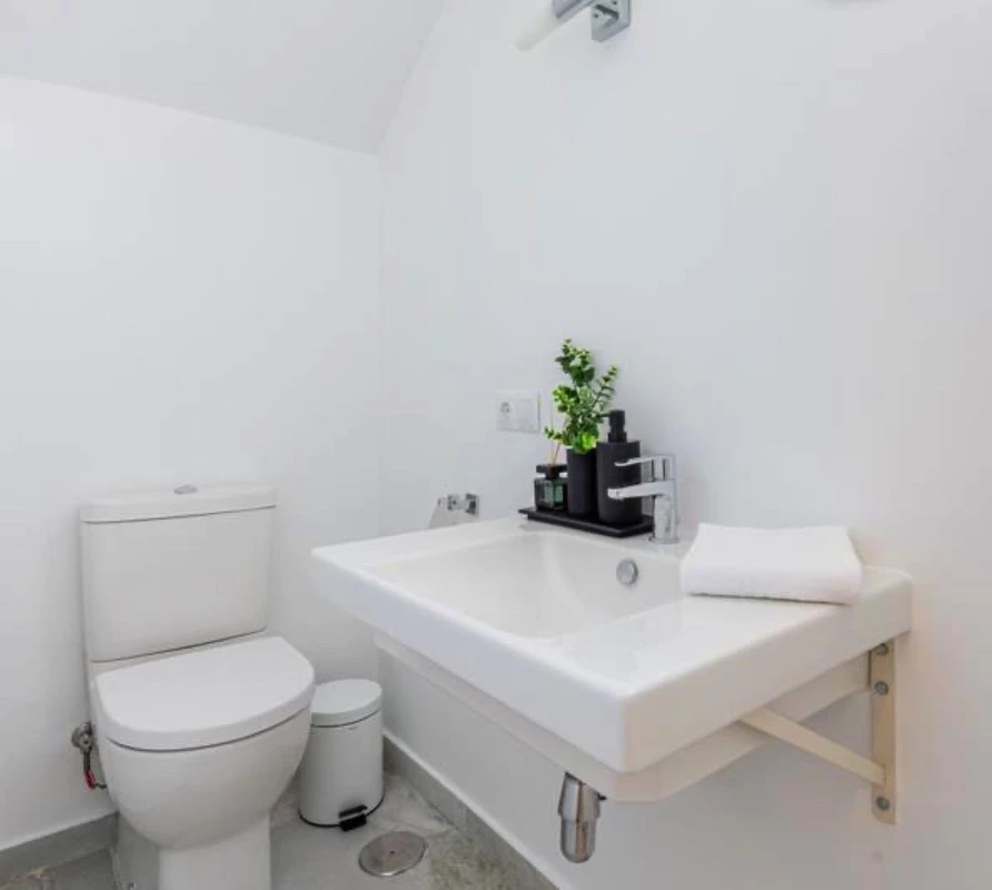 5-3595ad71cbd87be6c3643a4285ef4791