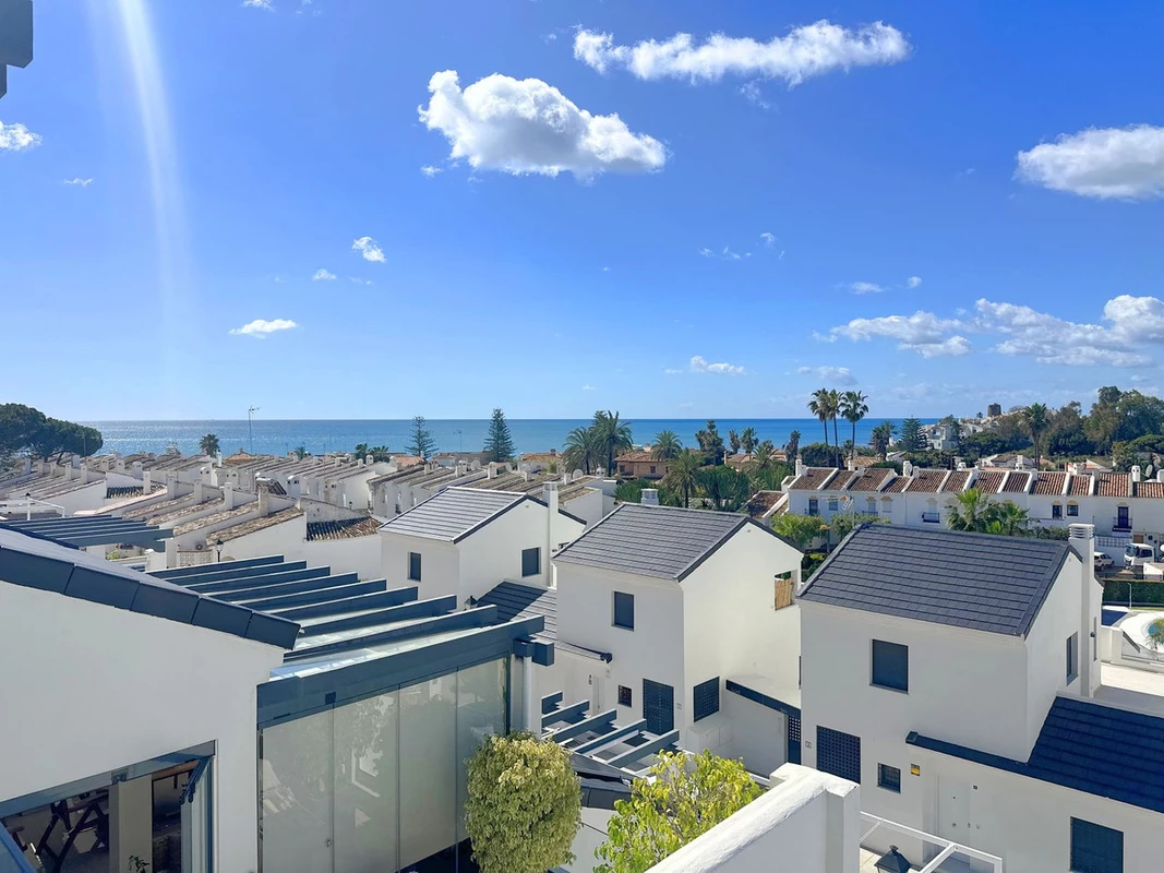 4-c23c0f86247804fa50226aecd8b0b2c8