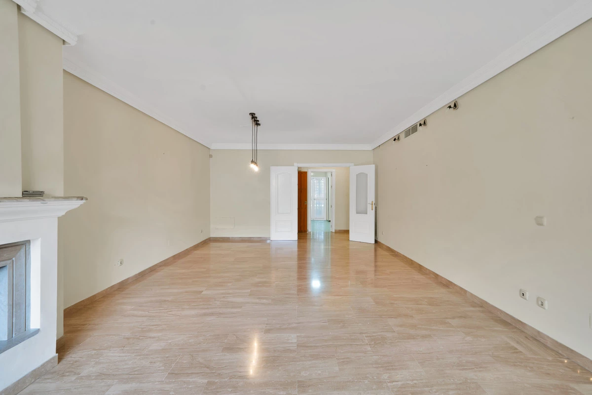 4-c23c0f86247804fa50226aecd8b0b2c8