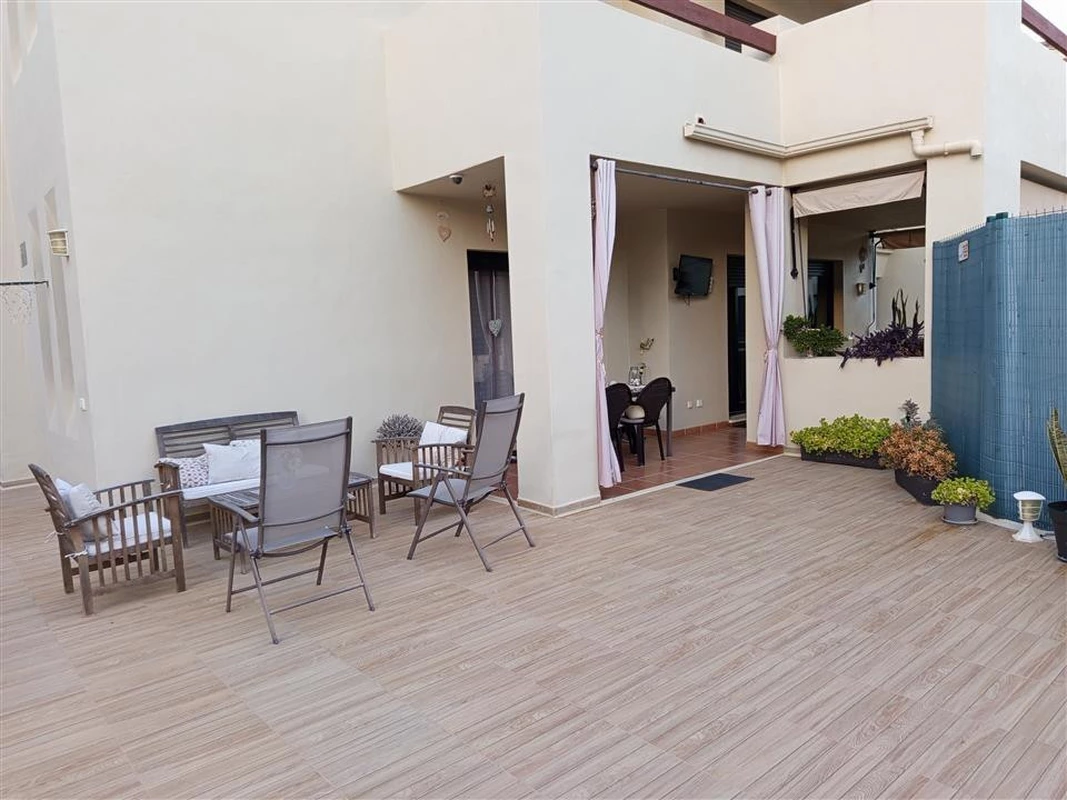 2-5bd7b9d04b45e33852eaf0ec6670150d