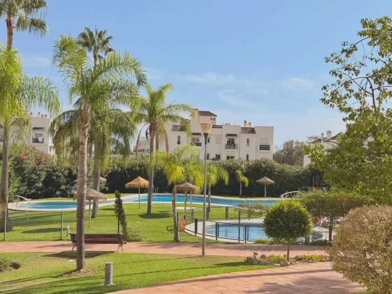 R5234119 | Ground Floor Apartment in Puerto Banús – € 430,000 – 3 beds, 2 baths
