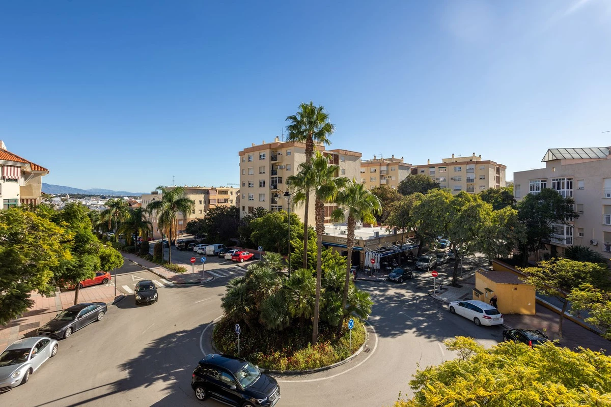 8-e64a9055bba3e77ac8aca3b893cdf826