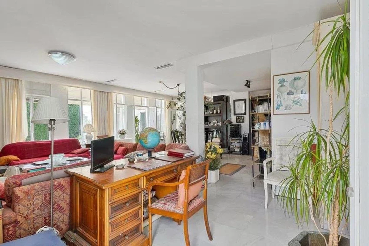 8-e64a9055bba3e77ac8aca3b893cdf826