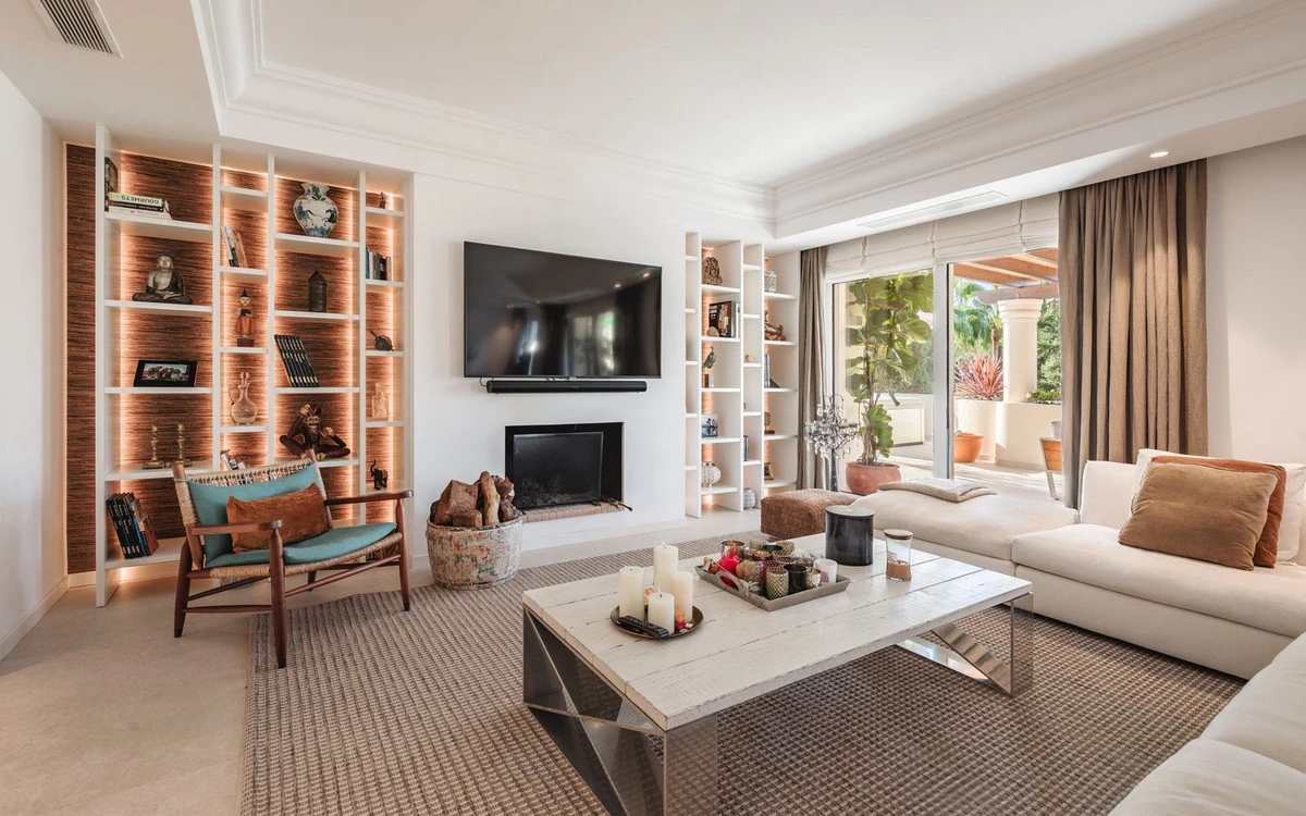 8-e64a9055bba3e77ac8aca3b893cdf826