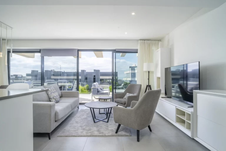 R5167063 | Middle Floor Apartment in Estepona – € 520,000 – 3 beds, 2 baths