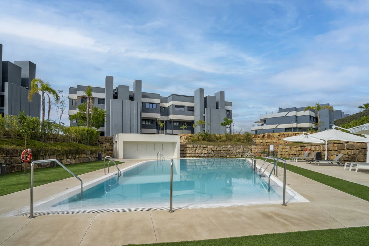 8-e64a9055bba3e77ac8aca3b893cdf826