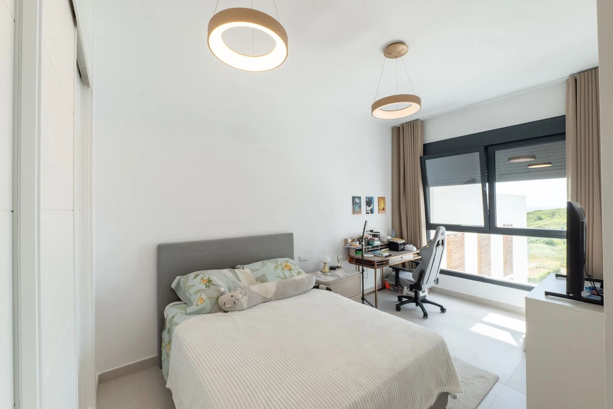 9-467d0cee5b725f3ef65f102a0c2e69c0