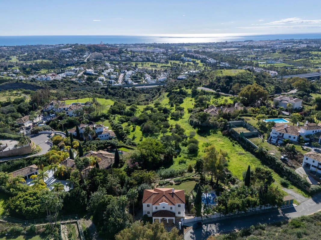 2-5bd7b9d04b45e33852eaf0ec6670150d