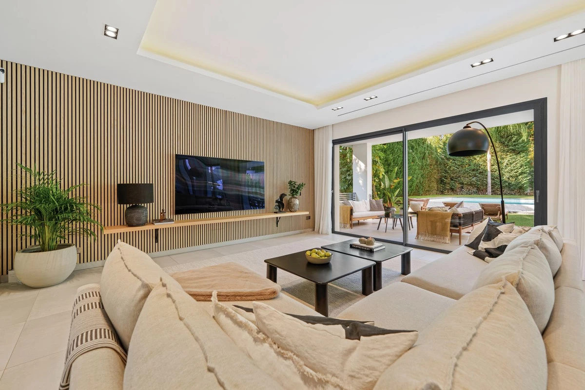 3-e898b2bb2a2fdfd06d2c39894dce8316