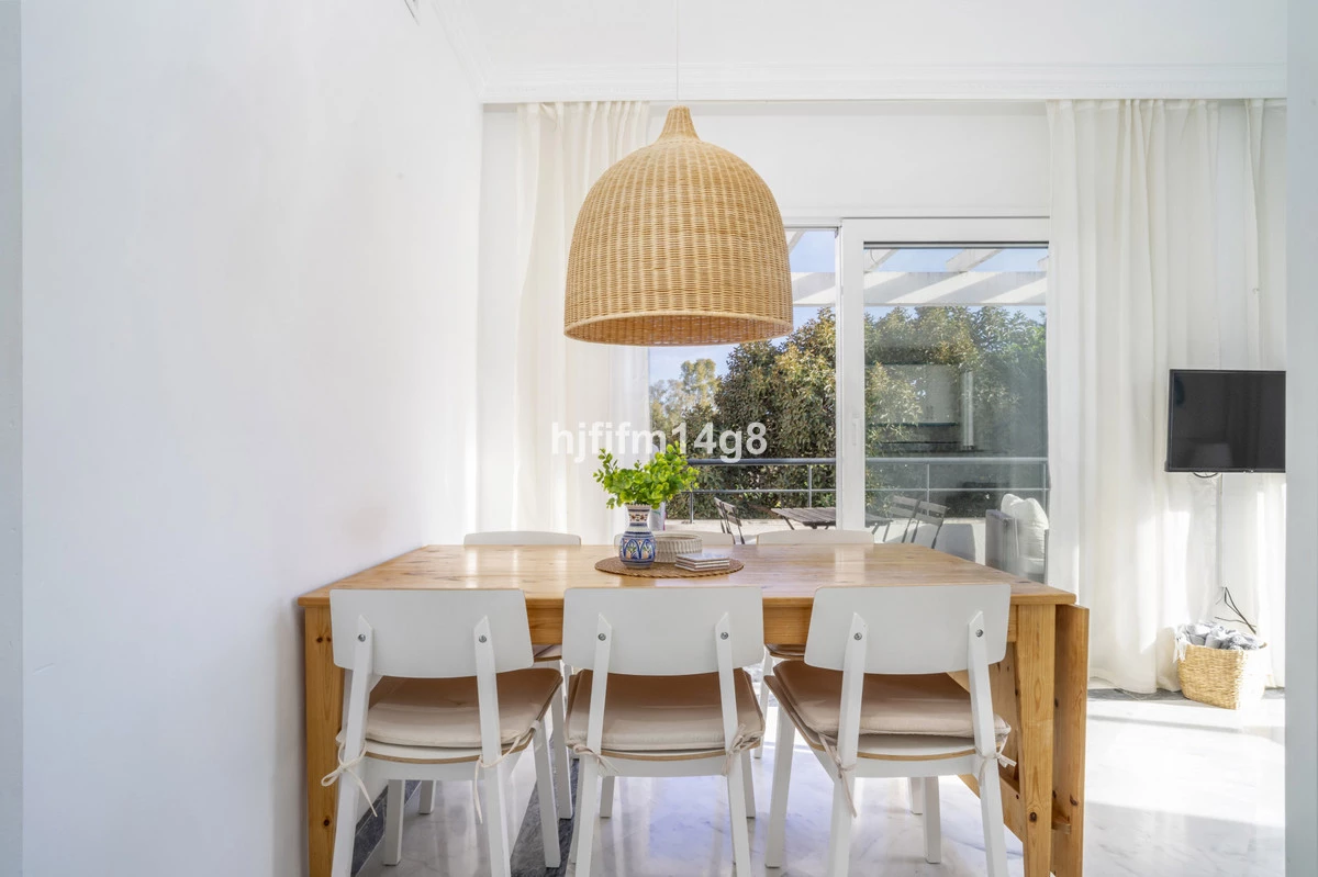 7-aa4cc561180b369757c0bb4af9886cd3