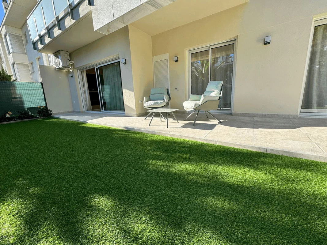 9-467d0cee5b725f3ef65f102a0c2e69c0