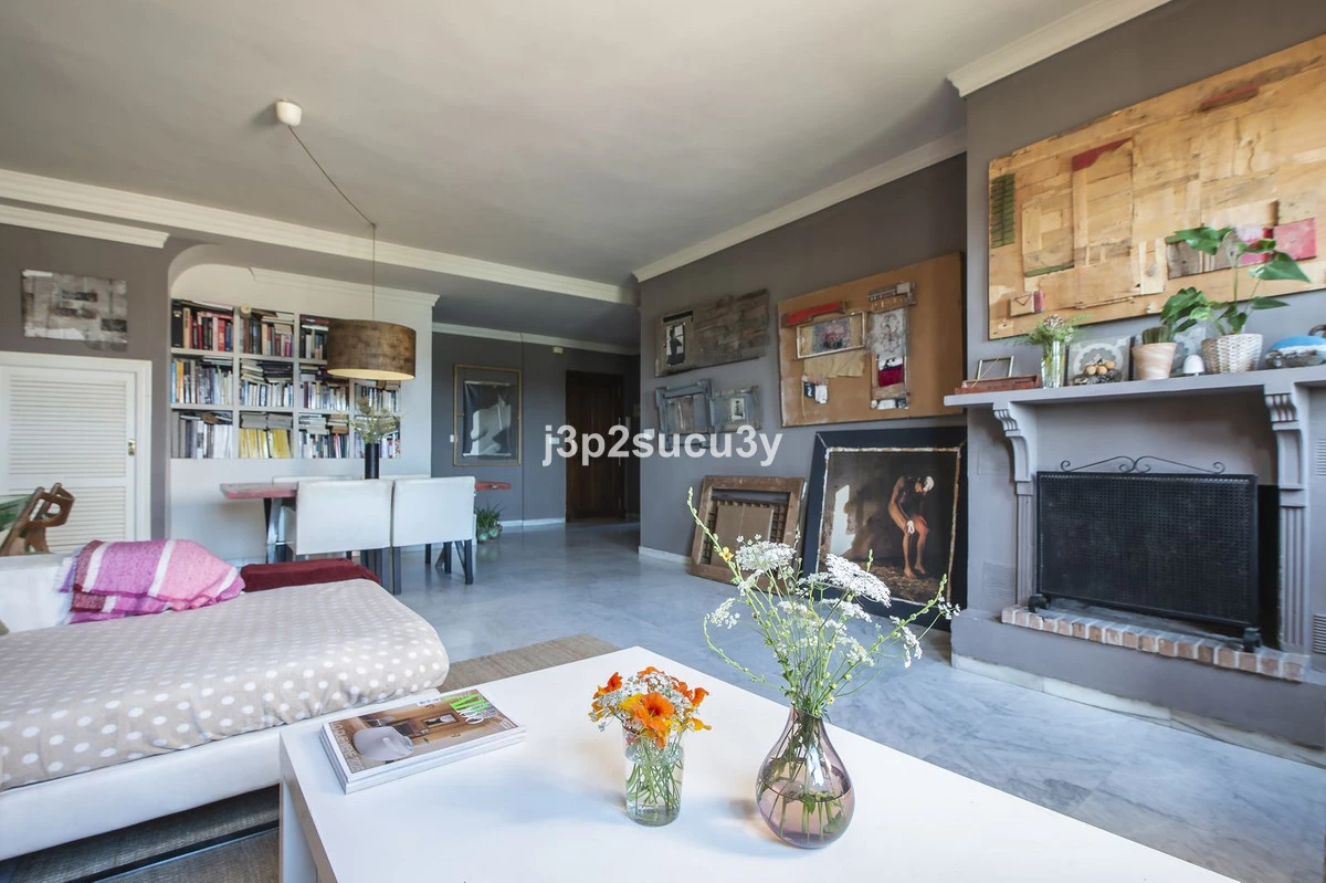 8-e64a9055bba3e77ac8aca3b893cdf826