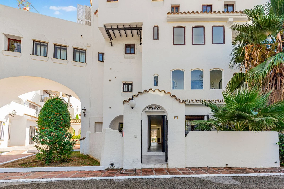 3-e898b2bb2a2fdfd06d2c39894dce8316