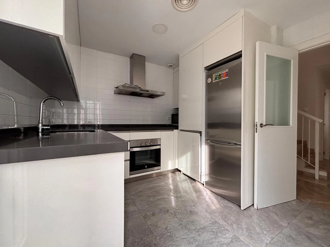 8-e64a9055bba3e77ac8aca3b893cdf826