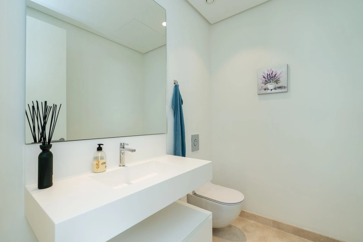 9-467d0cee5b725f3ef65f102a0c2e69c0