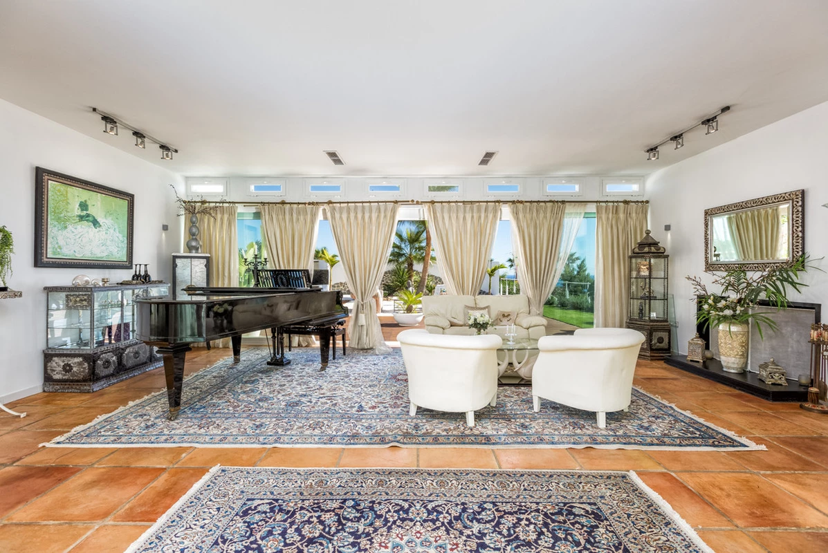 4-c23c0f86247804fa50226aecd8b0b2c8