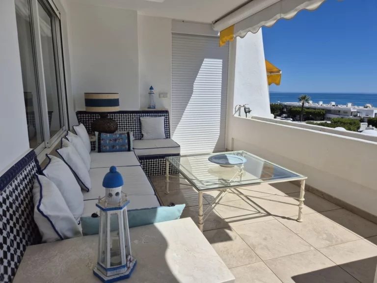 R5220154 | Middle Floor Apartment in Guadalmina Baja – € 1,600,000 – 3 beds, 3 baths