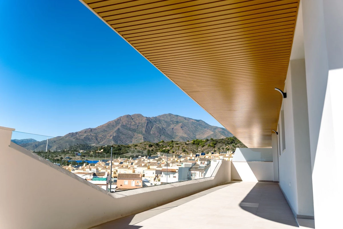 2-5bd7b9d04b45e33852eaf0ec6670150d